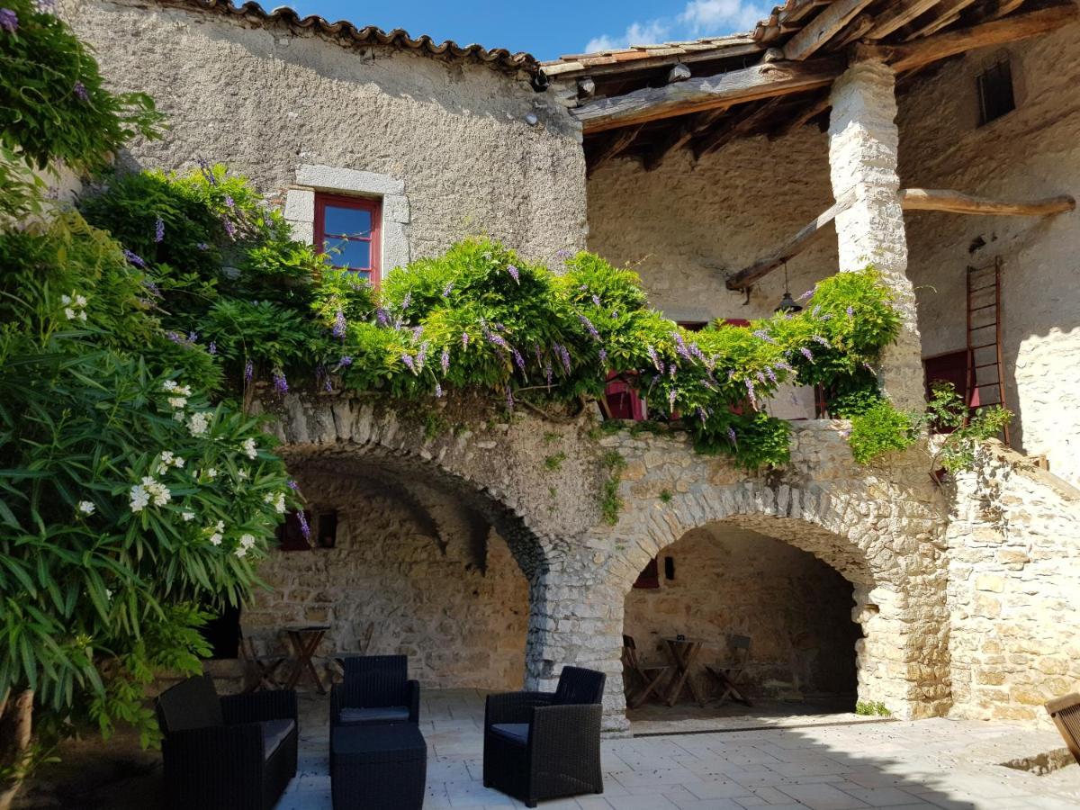 Mas De Coulet Bed and Breakfast Brissac Buitenkant foto