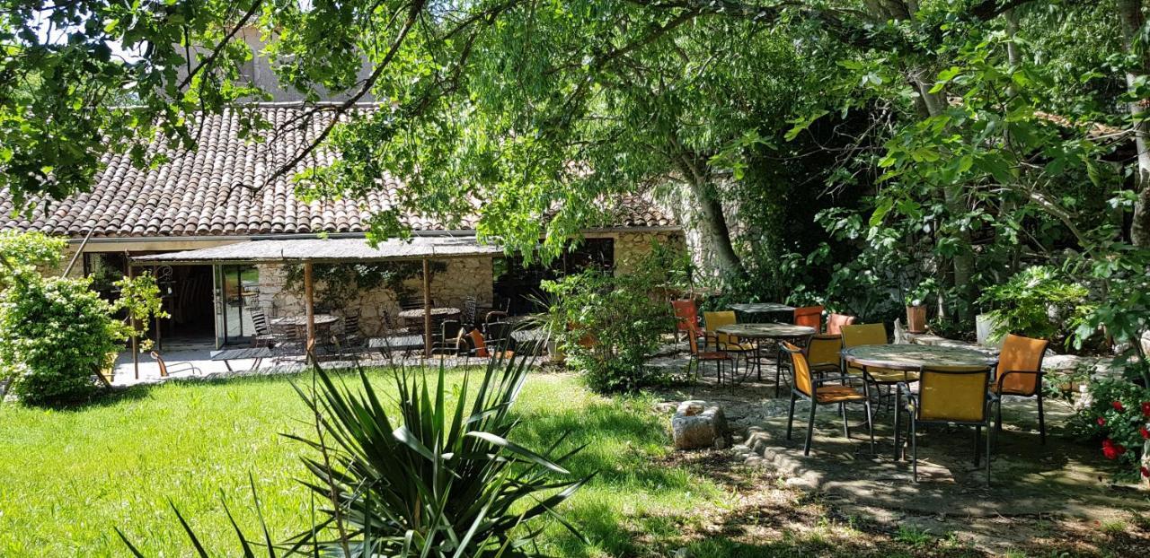 Mas De Coulet Bed and Breakfast Brissac Buitenkant foto
