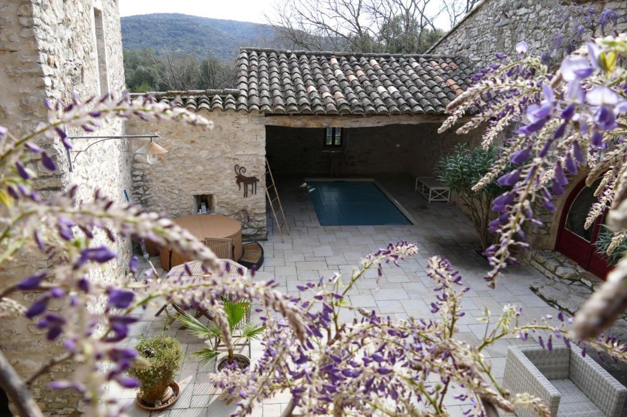 Mas De Coulet Bed and Breakfast Brissac Buitenkant foto