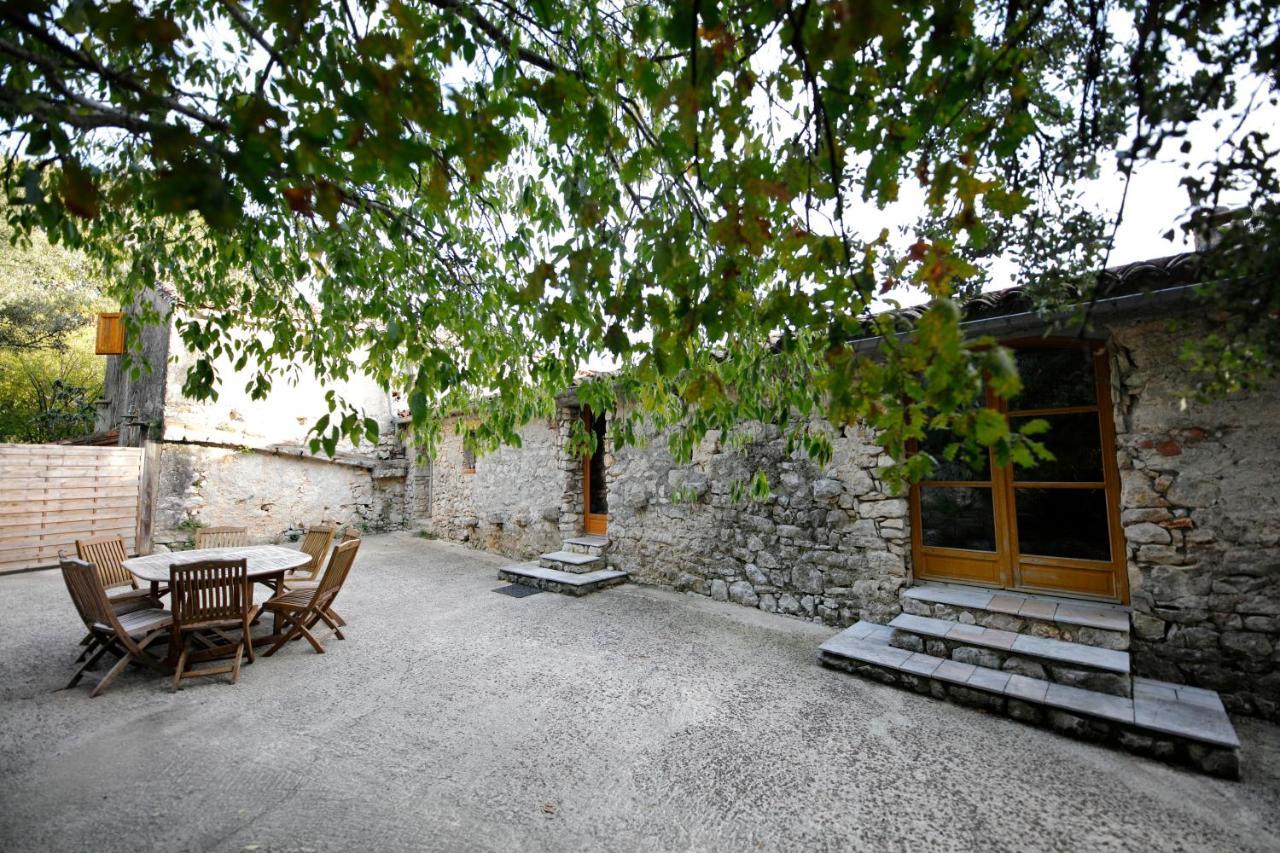 Mas De Coulet Bed and Breakfast Brissac Buitenkant foto