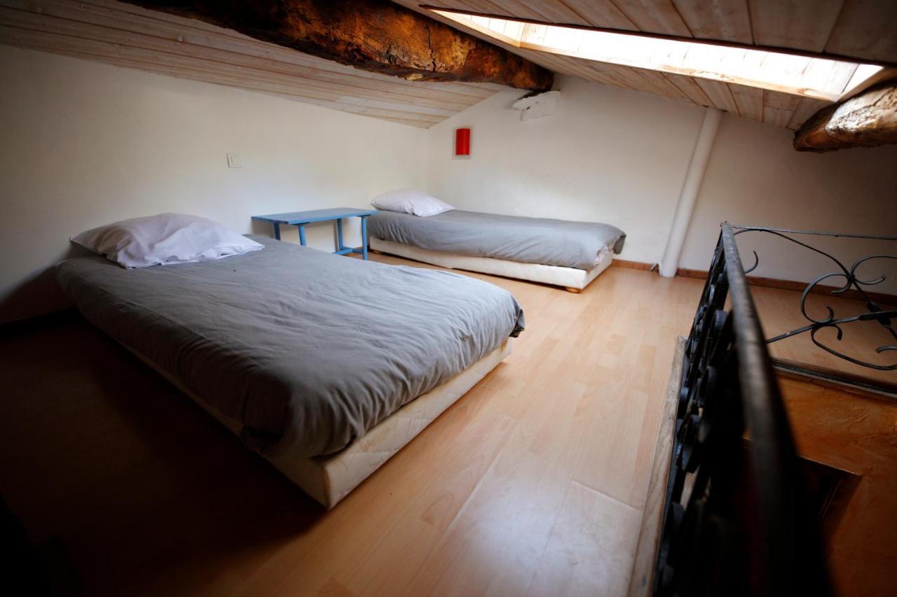 Mas De Coulet Bed and Breakfast Brissac Buitenkant foto